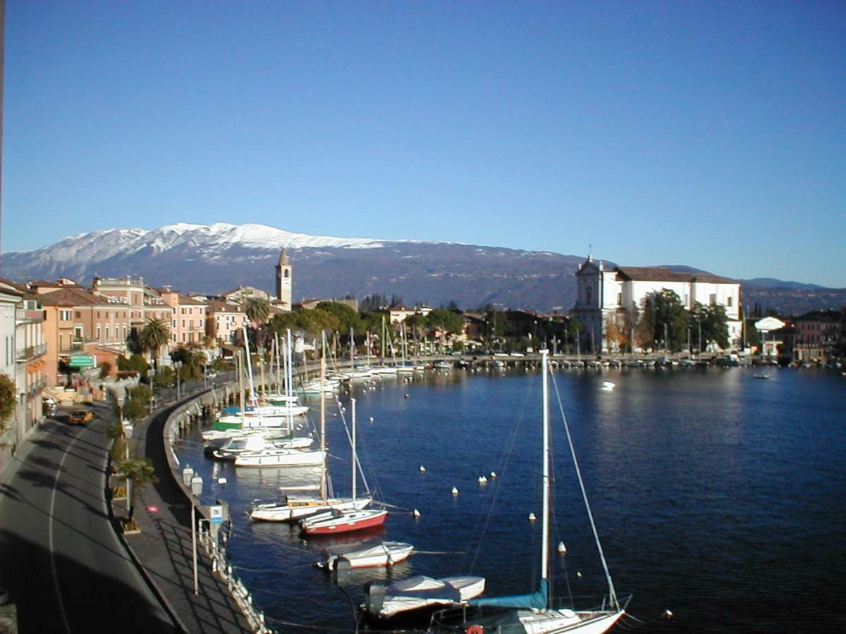 Appartamento Lido 'With Parking Space Included' Тосколано-Мадерно Экстерьер фото